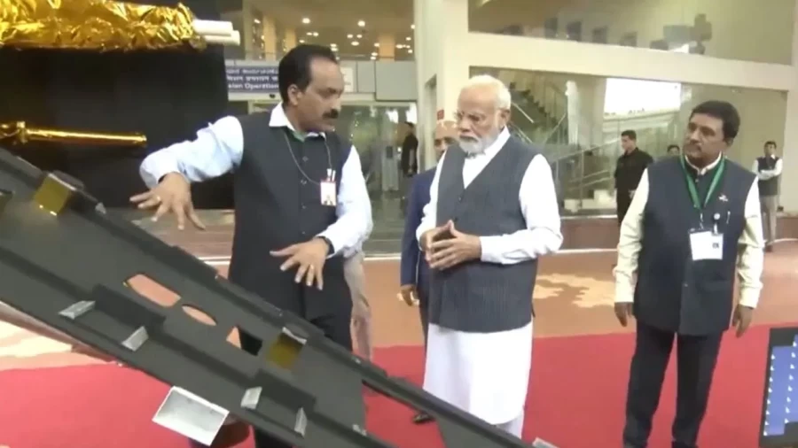 ISRO,India,Narendra Modi,Bengaluru