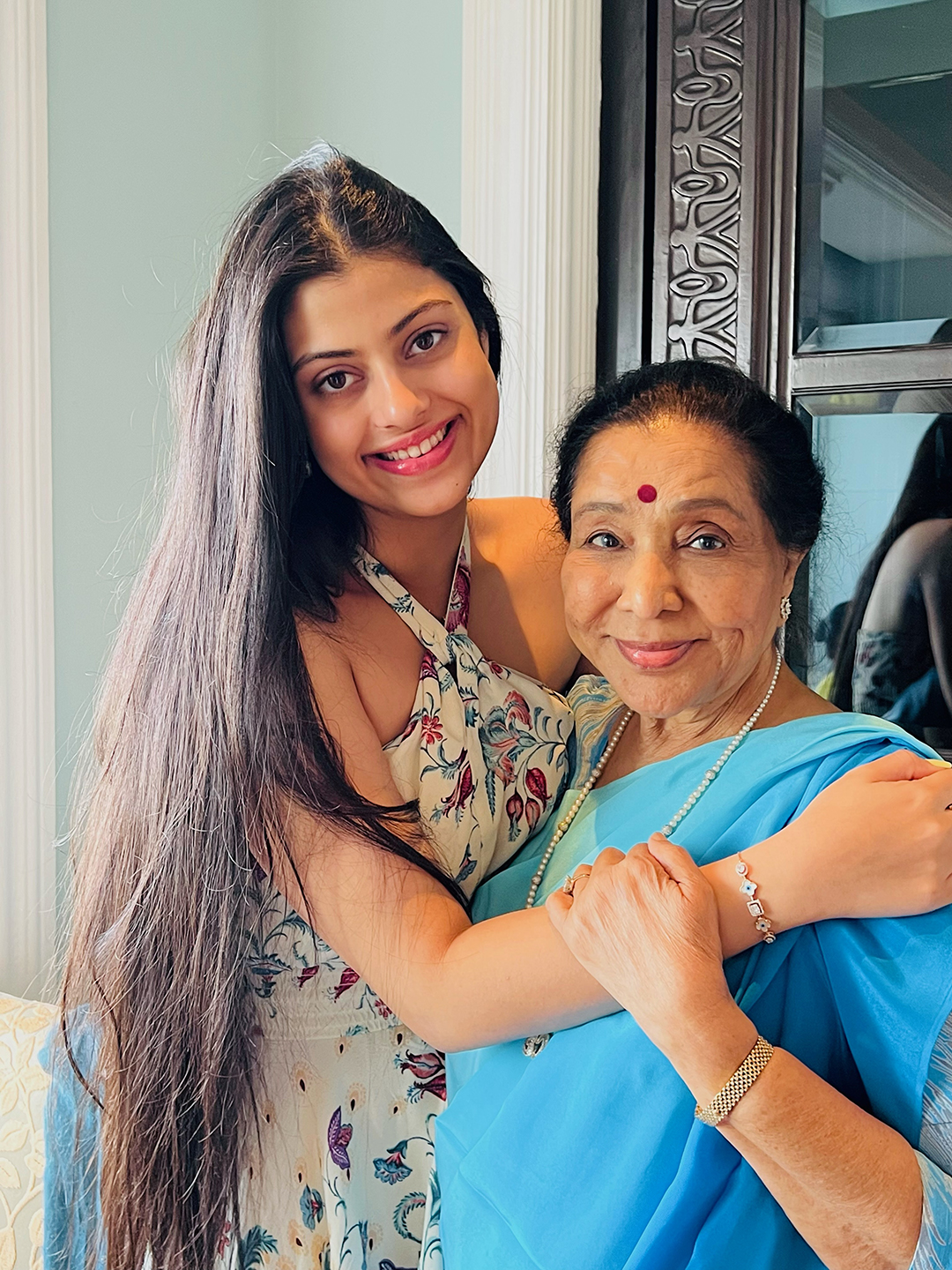 Asha Bhosle,Zanai Bhosle,Singer,Bollywood