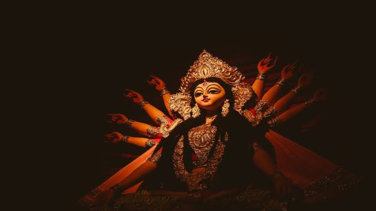 Durga puja 2023,Kolkata’s Durga Puja,foreigner in Durga Puja