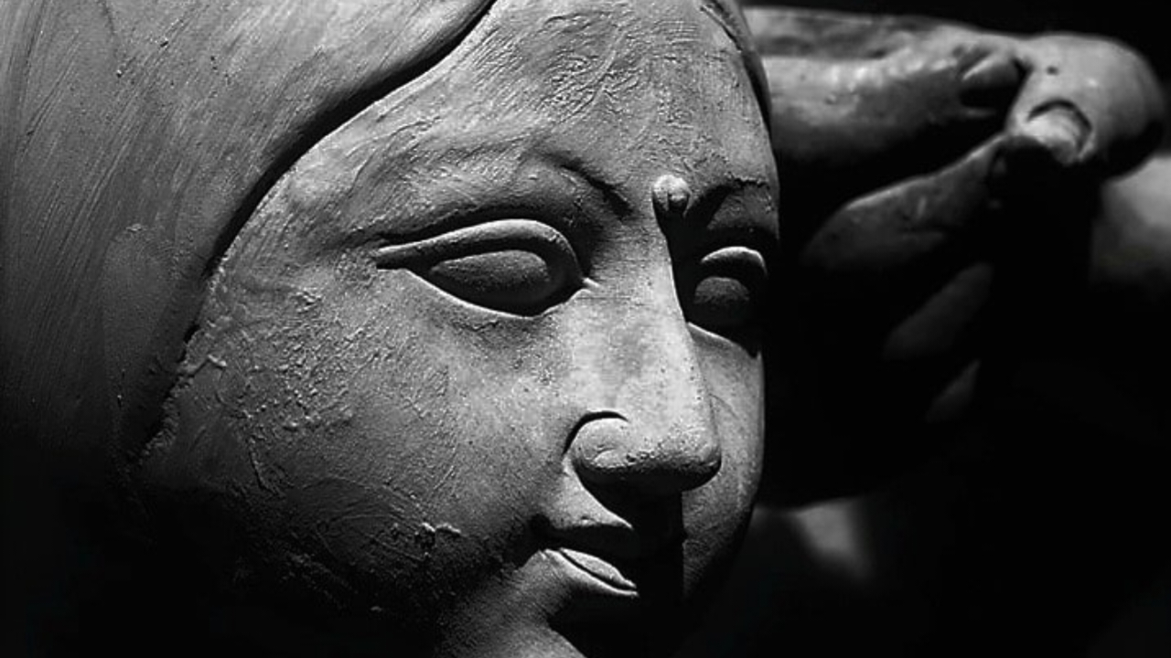 Durga Puja 2023,Religion,Festival,Netaji Subhash Chandra Bose,Kumartuli sarbojanin Puja.