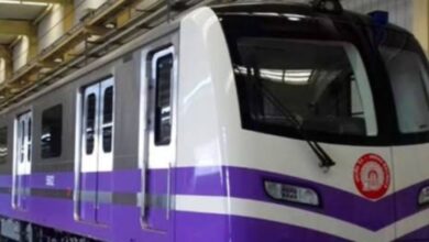 Metro,Festival,Train,Kolkata,Durga Puja 2023