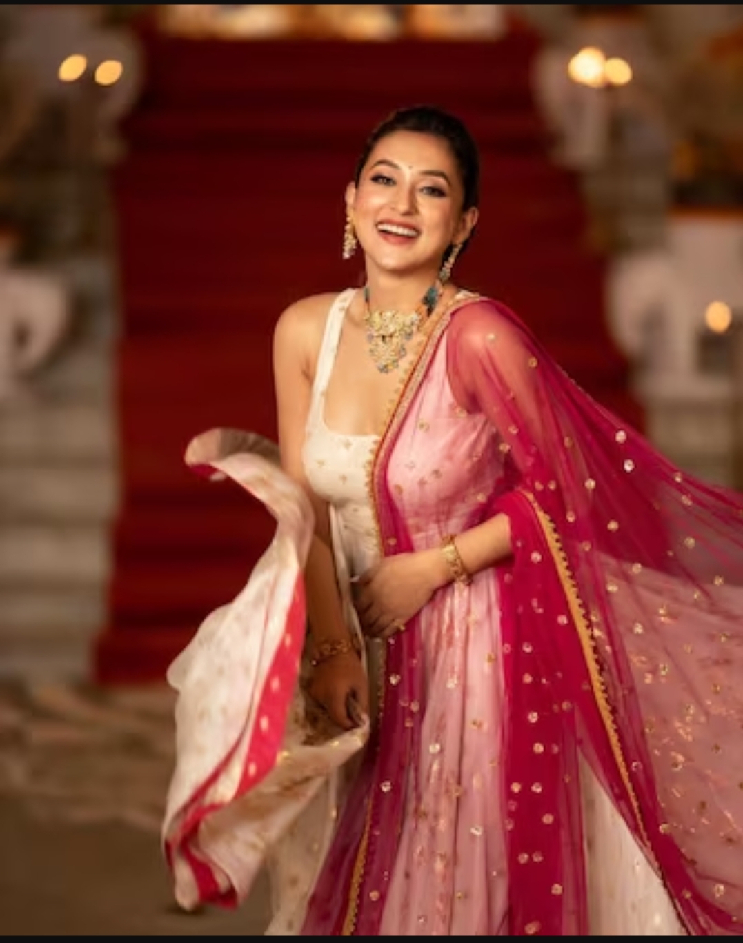 মিমি চক্রবর্তী,স্পেশাল লুকস,সপ্তমী - দশমী,টলিউড,পুজোর সাজ