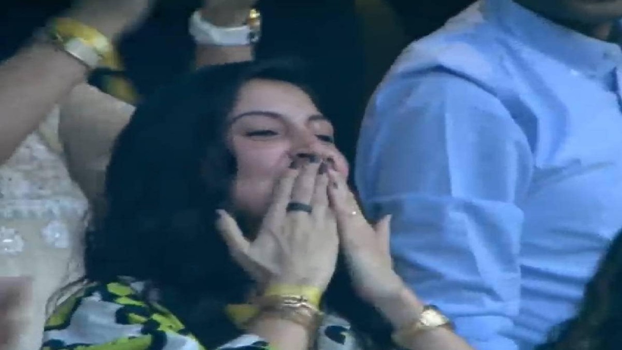 Iccworldcup,Oneday match,Century,virat kohli,Anushka Sharma,Sachin Tendulkar