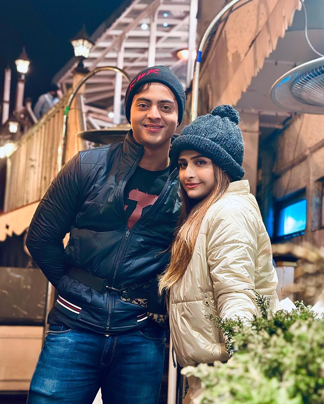dibajyoti dutta,soumili chakraborty,anurager chowa,bengali serial,bengali soap opera,dibajyoti relationship rumours,relatioship rumours,dibajyoti girlfriend,dibajyoti dating,tollywood,kolkata