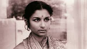 Satyajit Ray,Sharmila Tagore,tollywood,Pather Pachali,Apur Sansar,Sharmila Tagore tollywood,Sharmila Tagore bollywood,Sharmila Tagore Satyajit Ray